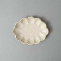 PLAT OVALE EN PORCELAINE - "RINKA" - 18 CM - KANEKO KOHYO POTTERY
