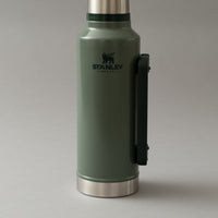BOUTEILLE ISOTHERME - 1,9 L - LEGENDARY CLASSIC - STANLEY