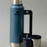 BOUTEILLE ISOTHERME - 1,4 L - LEGENDARY CLASSIC - LAKE - STANLEY
