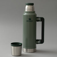 BOUTEILLE ISOTHERME - 1,4 L - LEGENDARY CLASSIC - GREEN - STANLEY