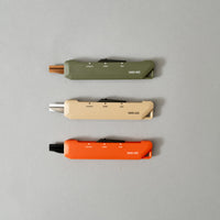 HAKOAKE - CUTTER / CISEAUX HYBRIDE 2 EN 1 - ORANGE - LAME "TITANE" - KOKUYO