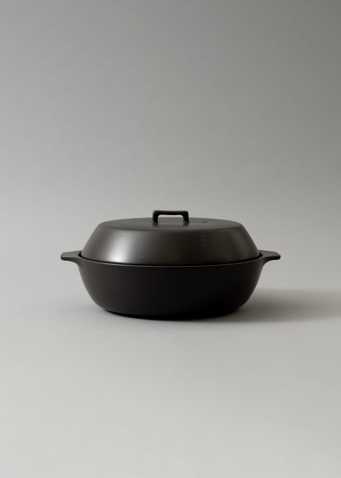COCOTTE EN CÉRAMIQUE - 2,5 L - KAKOMI CERAMIC POT - NOIR - KINTO