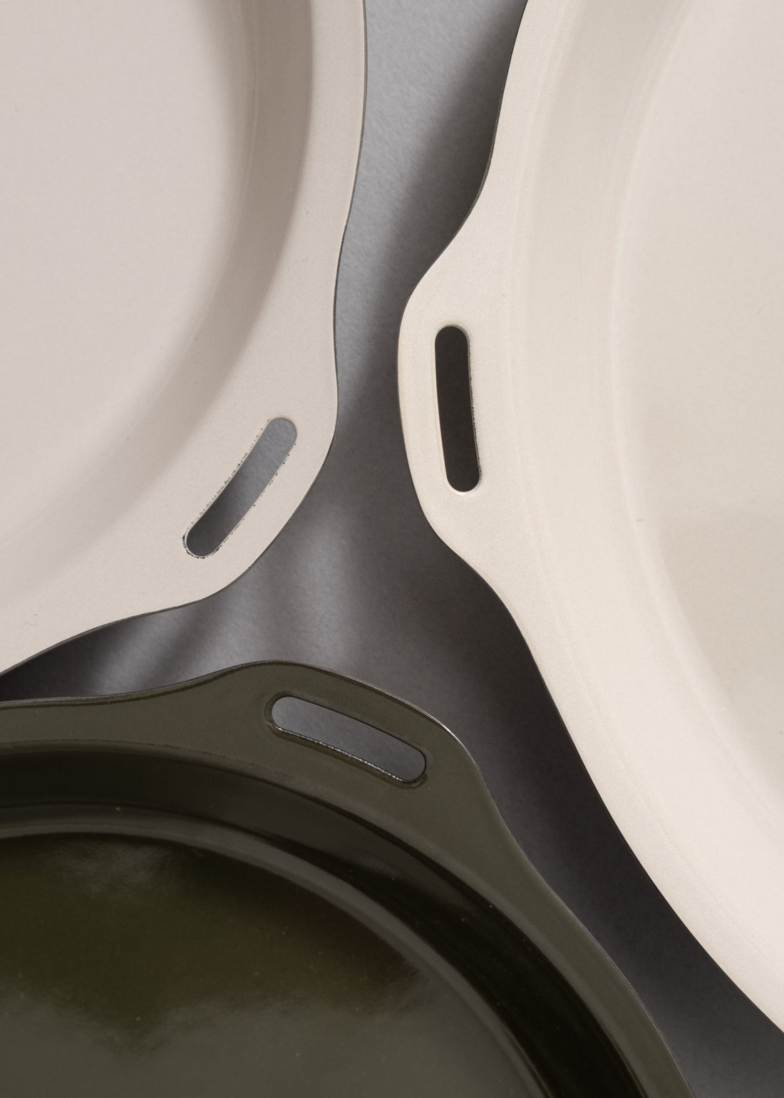 FORIS PLATE - ASSIETTE / POÊLE - 26 CM - ASH GREEN - KINTO