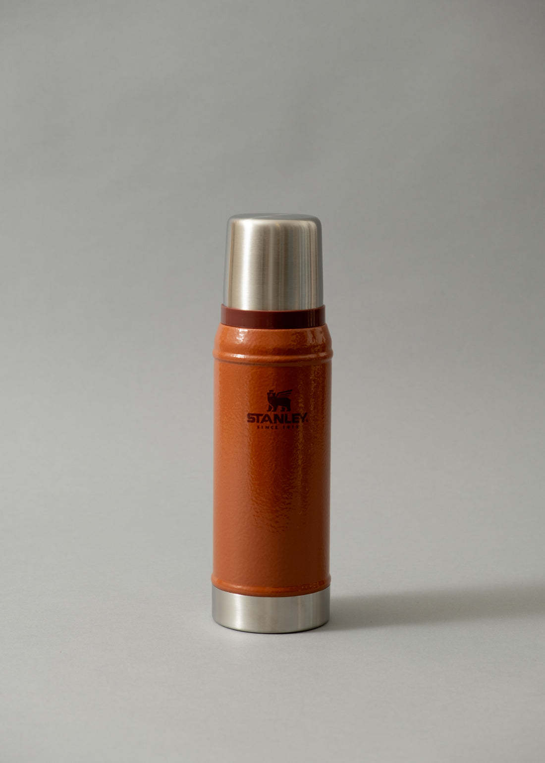 BOUTEILLE ISOTHERME - 0,75 L - LEGENDARY CLASSIC - CLAY - STANLEY