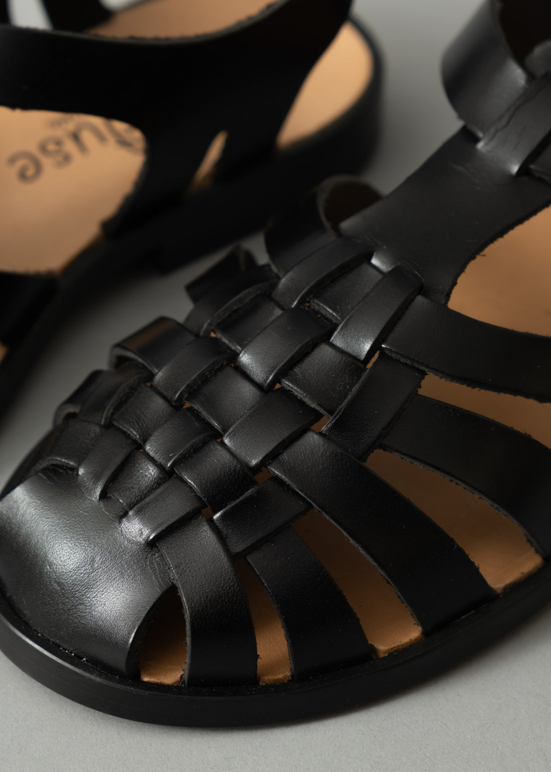 SANDALES MEDUSE - CUIR NOIR - T36/42 - MEDUSE