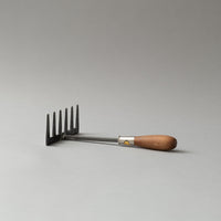 Rateau à main forgé artisanalement - Red Pig Tools