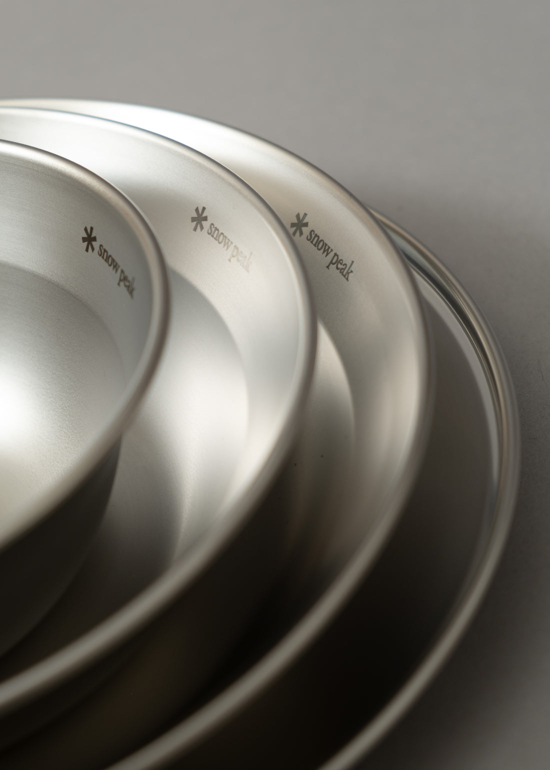 ASSIETTE PLATE INOX - RENEWED TABLEWARE PLATE L - 21,6 CM - SNOW PEAK