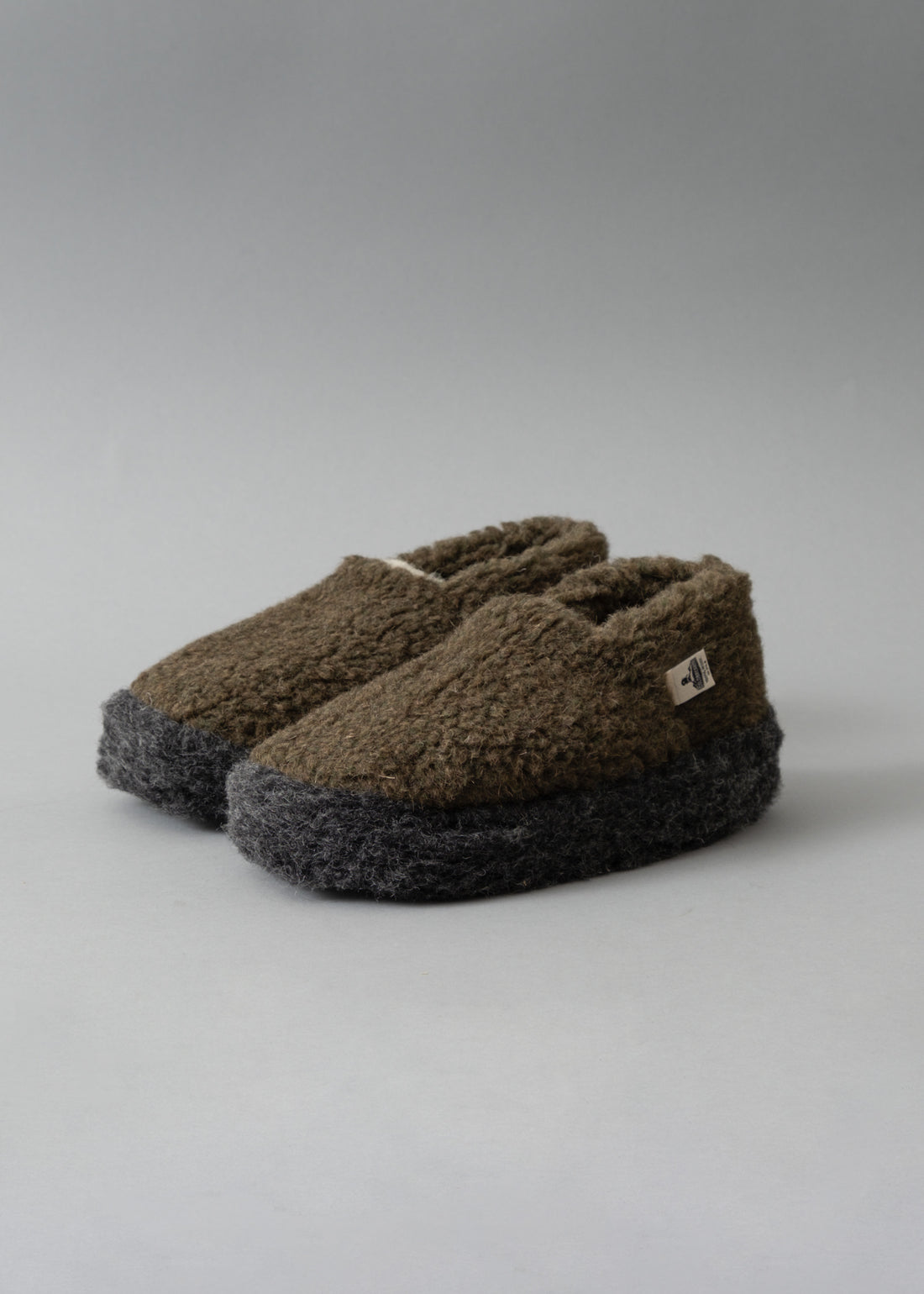 CHAUSSONS MIXTES - KAKI / NOIR - LAINE NATURELLE - COLDBREAKER